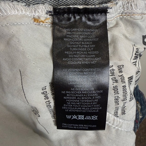 BDG Urban Outfitters Womens 24 Jeans Button Fly Boot Cut Dark Wash Classic Denim - Picture 14 of 15